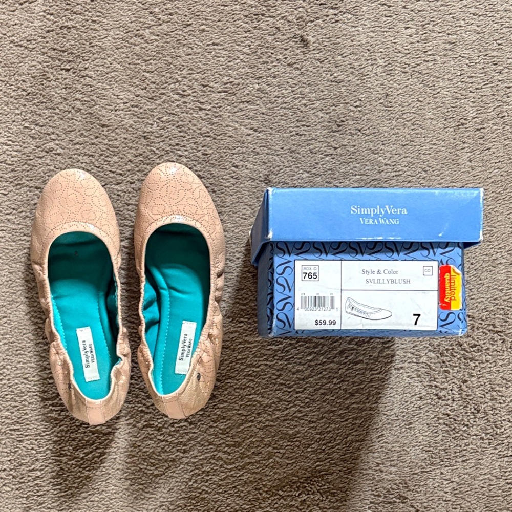Simply Vera Vera Wang Blush Pink Ballet Flats with Teal Insole